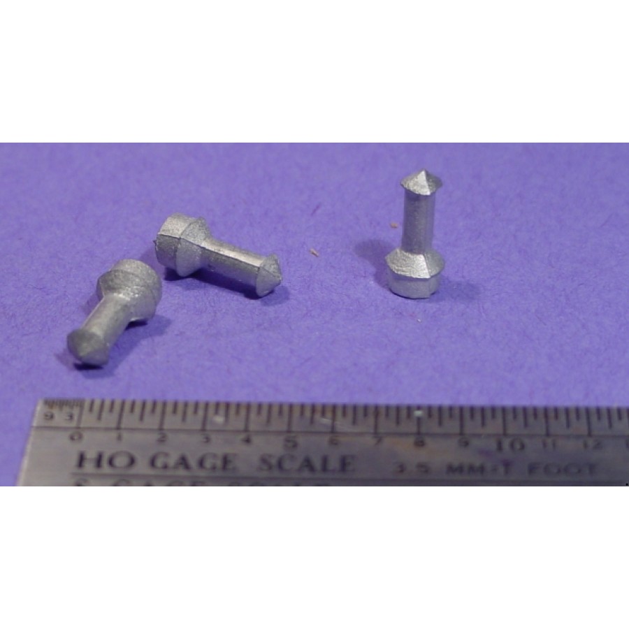 HO/HOn3 WISEMAN DETAIL PARTS #HO104 2 PROPANE TANKS WITH SUPPORTS 